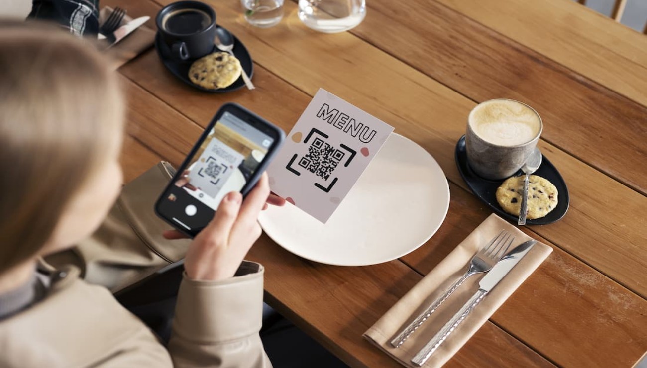 Pourquoi votre restaurant ou café a besoin d’un menu QR dès aujourd’hui